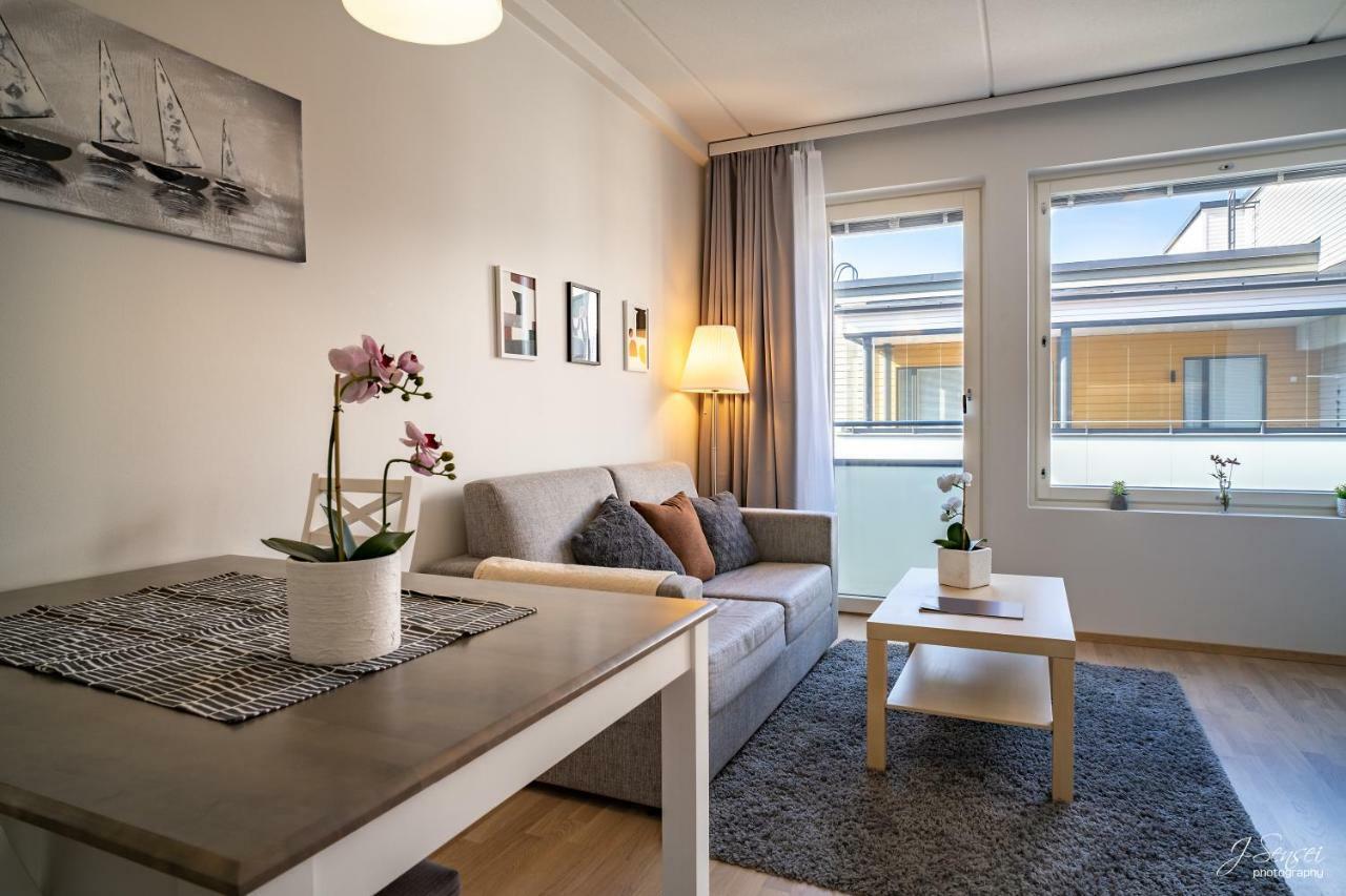 Westbay Inn Vaasa Bagian luar foto